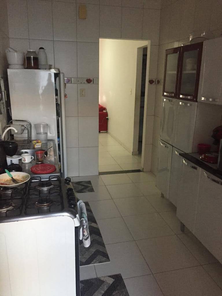 Casa à venda com 3 quartos, 86m² - Foto 5