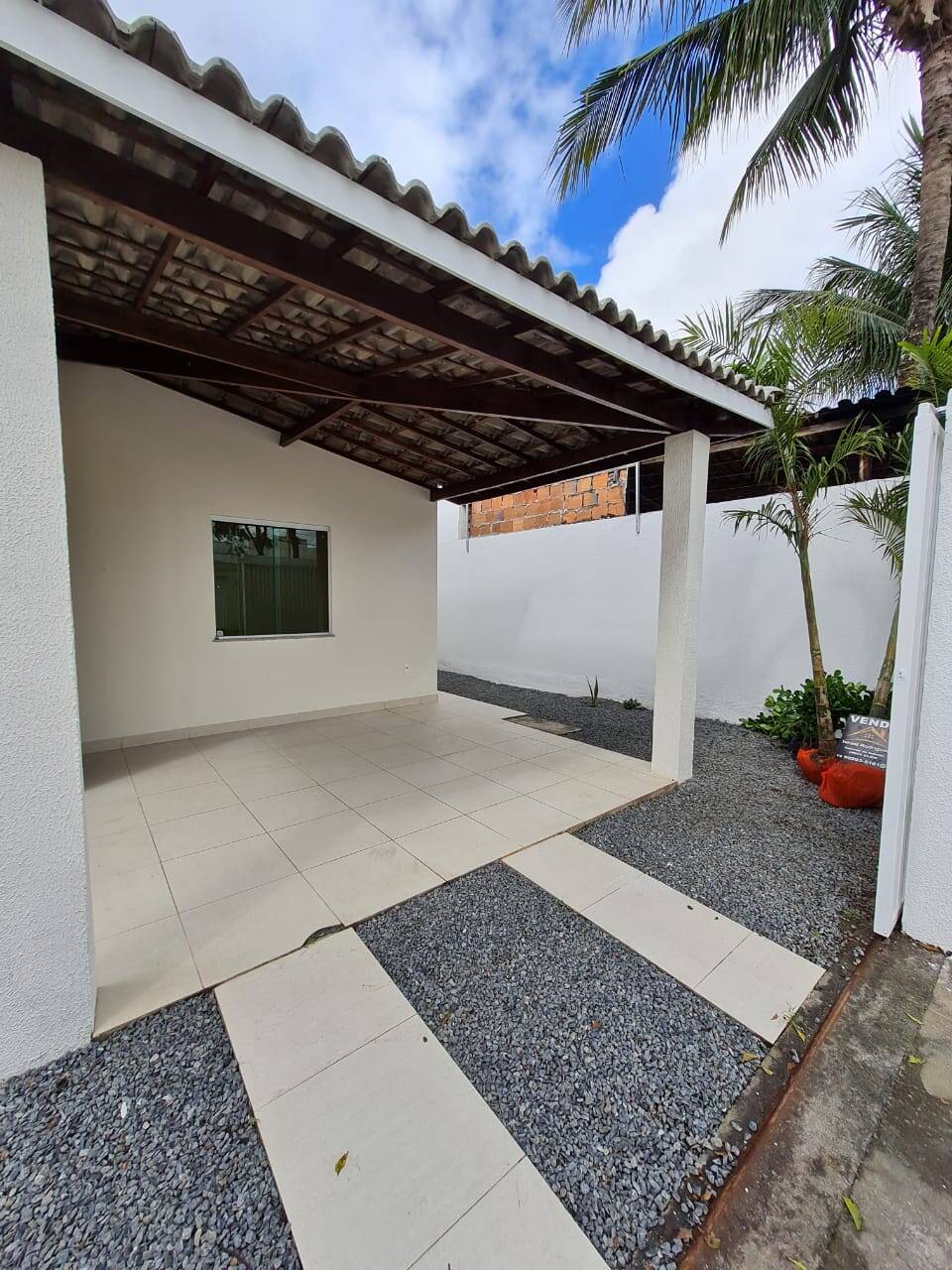 Casa à venda com 2 quartos, 47m² - Foto 4