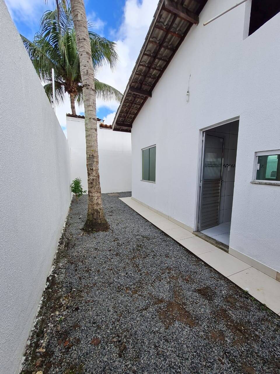 Casa à venda com 2 quartos, 47m² - Foto 10