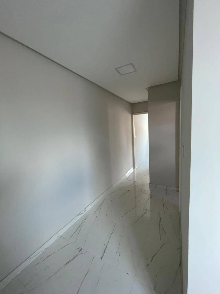 Casa à venda com 3 quartos, 132m² - Foto 9