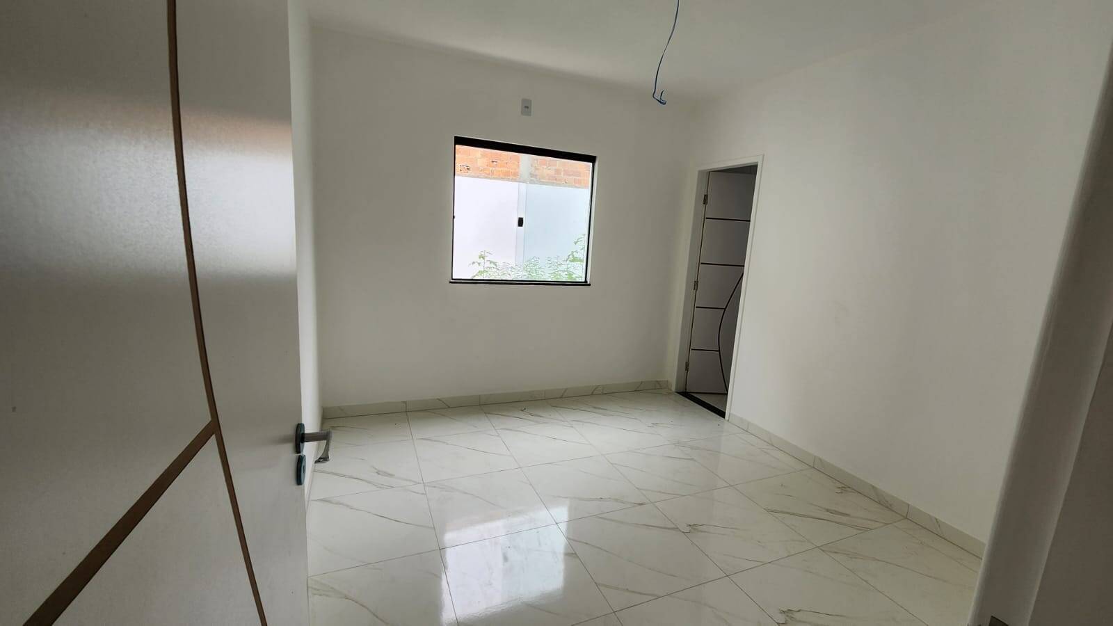 Casa à venda com 3 quartos, 98m² - Foto 9