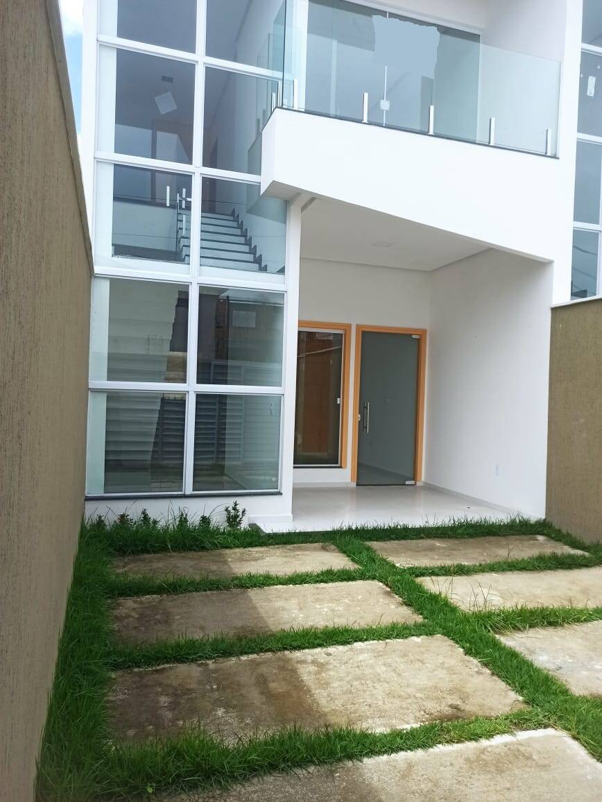 Casa à venda com 3 quartos, 160m² - Foto 1