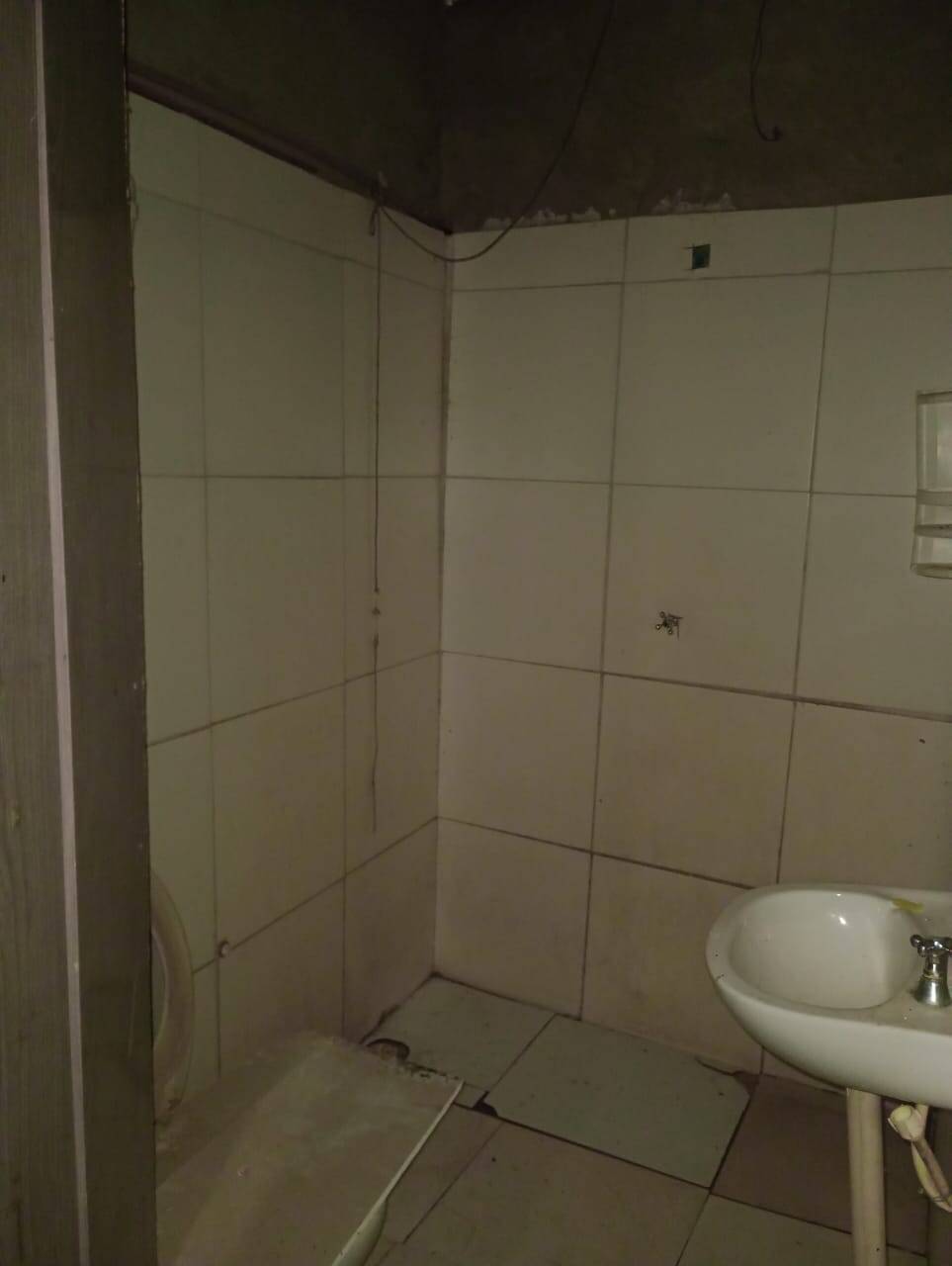 Casa à venda com 2 quartos, 200m² - Foto 16