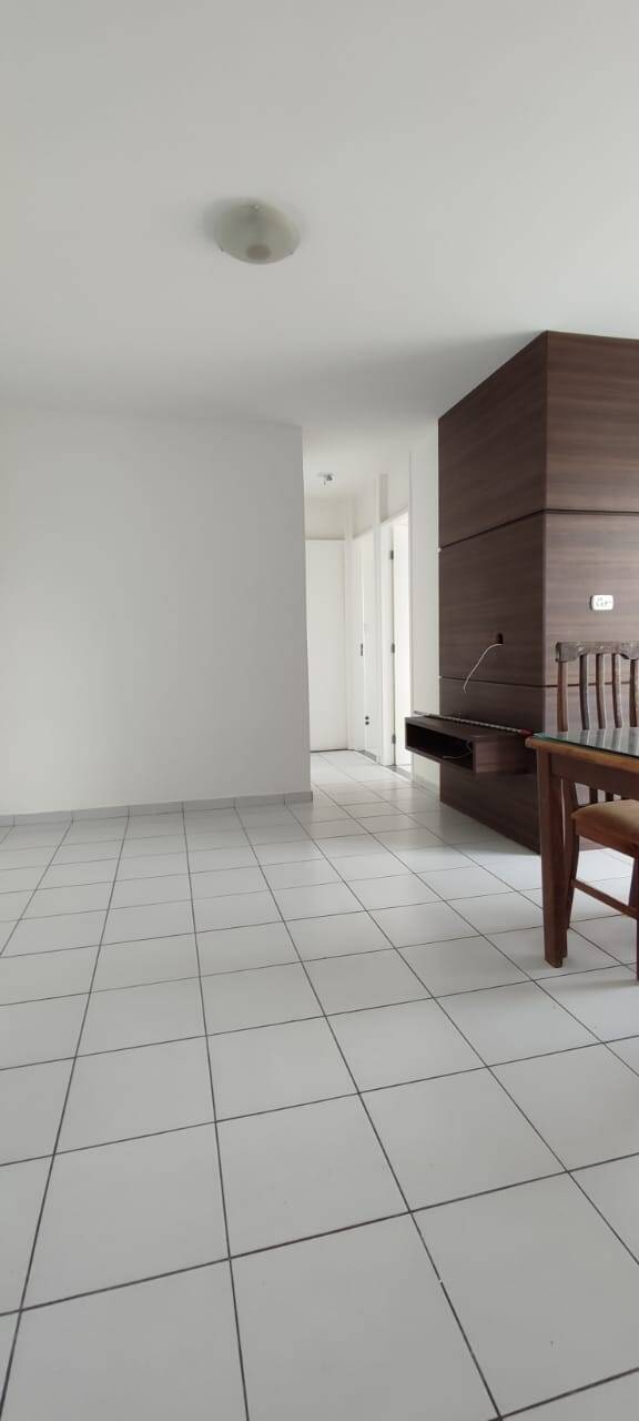 Apartamento para alugar com 3 quartos, 70m² - Foto 4