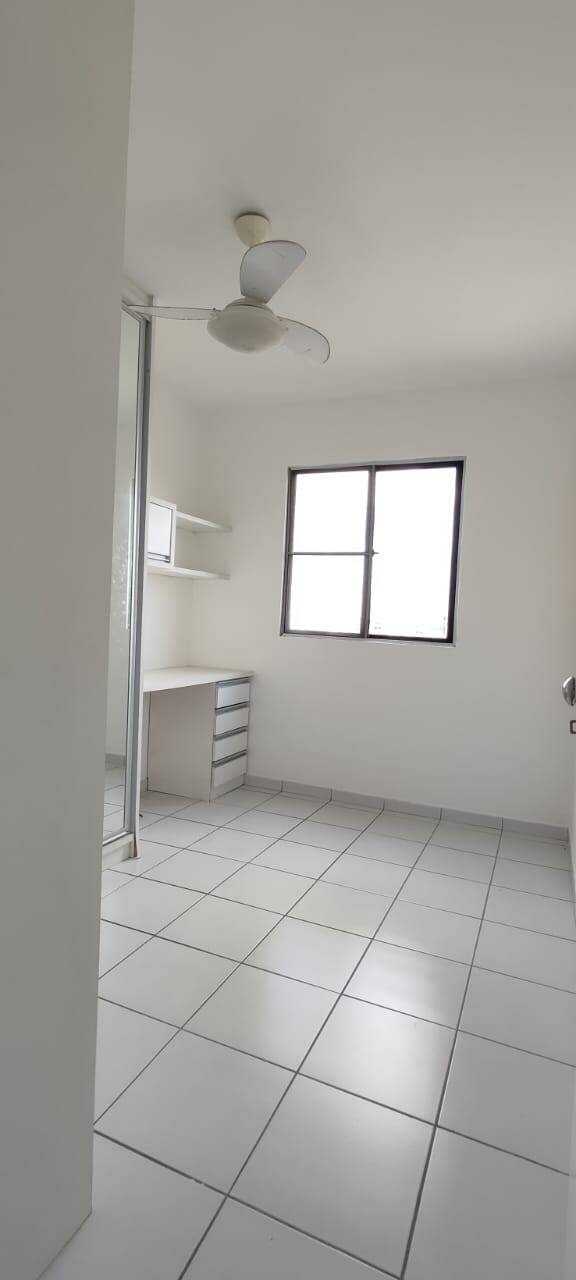 Apartamento para alugar com 3 quartos, 70m² - Foto 8