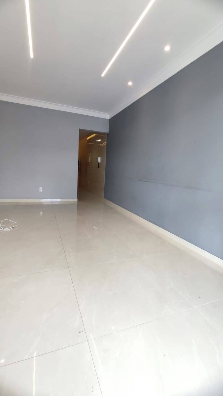 Casa à venda com 3 quartos, 100m² - Foto 6