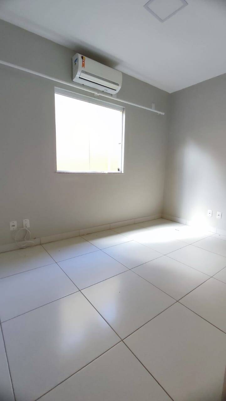 Casa à venda com 3 quartos, 100m² - Foto 11