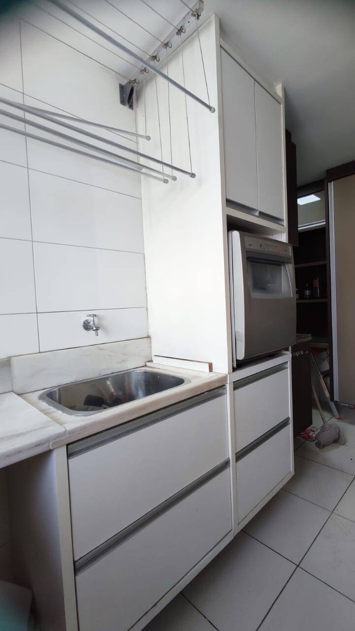 Apartamento para alugar com 3 quartos - Foto 28