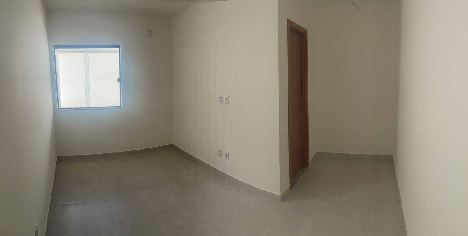 Casa à venda com 3 quartos, 77m² - Foto 5