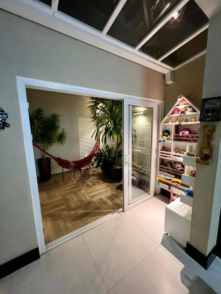 Casa de Condomínio à venda com 4 quartos, 188m² - Foto 13