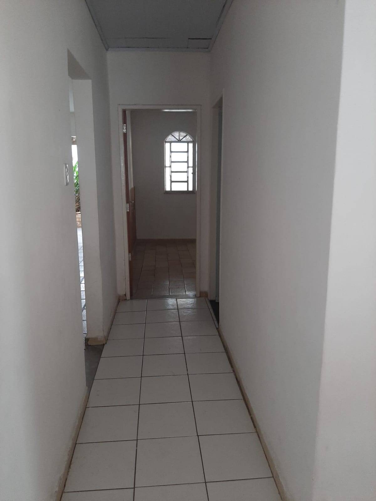 Casa à venda com 3 quartos, 200m² - Foto 7