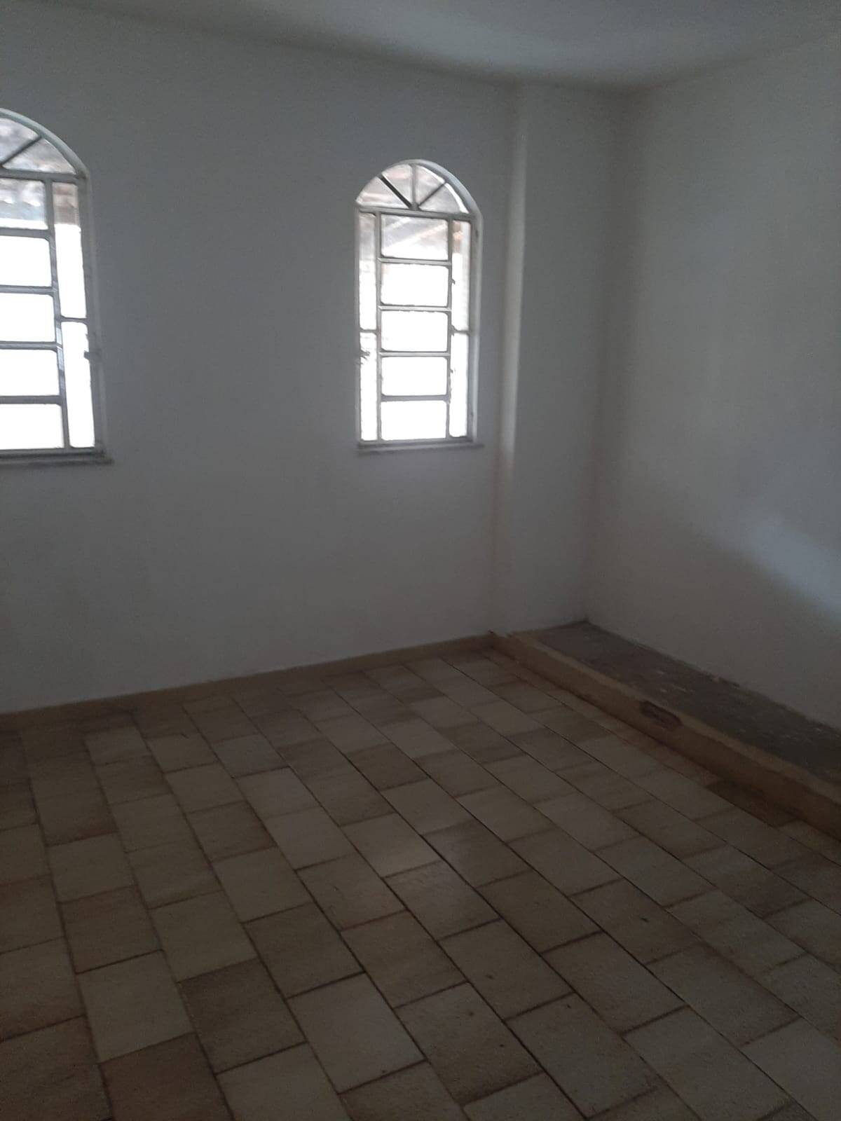 Casa à venda com 3 quartos, 200m² - Foto 10