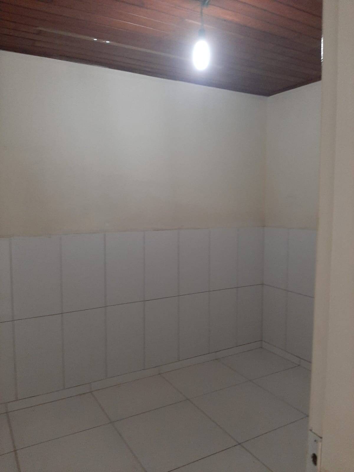 Casa à venda com 3 quartos, 200m² - Foto 11