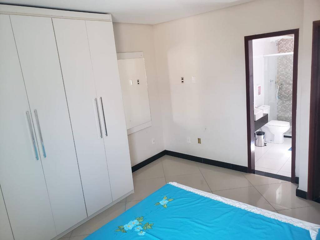 Casa para alugar com 6 quartos, 264m² - Foto 19