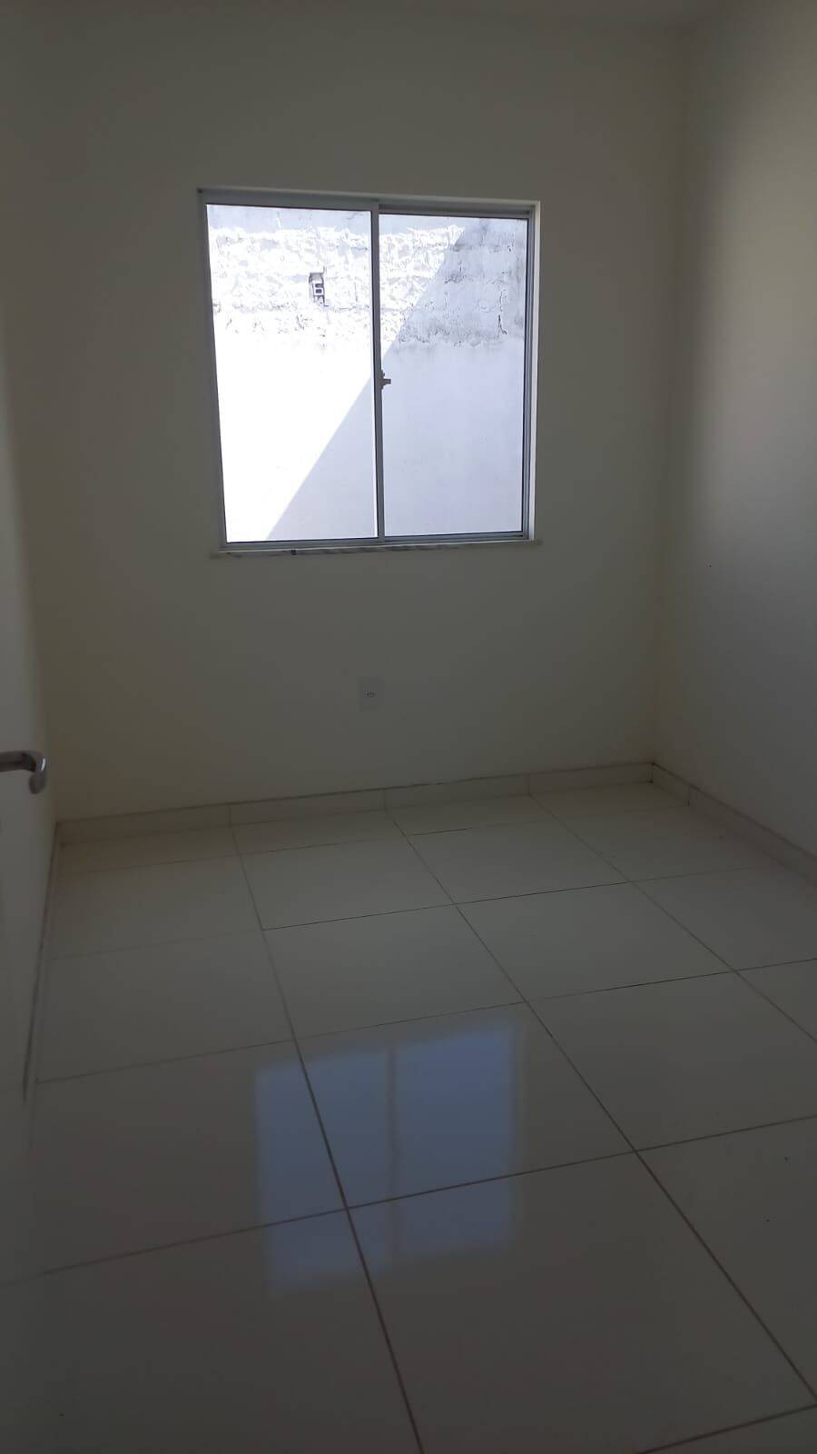 Casa à venda com 3 quartos, 60m² - Foto 5