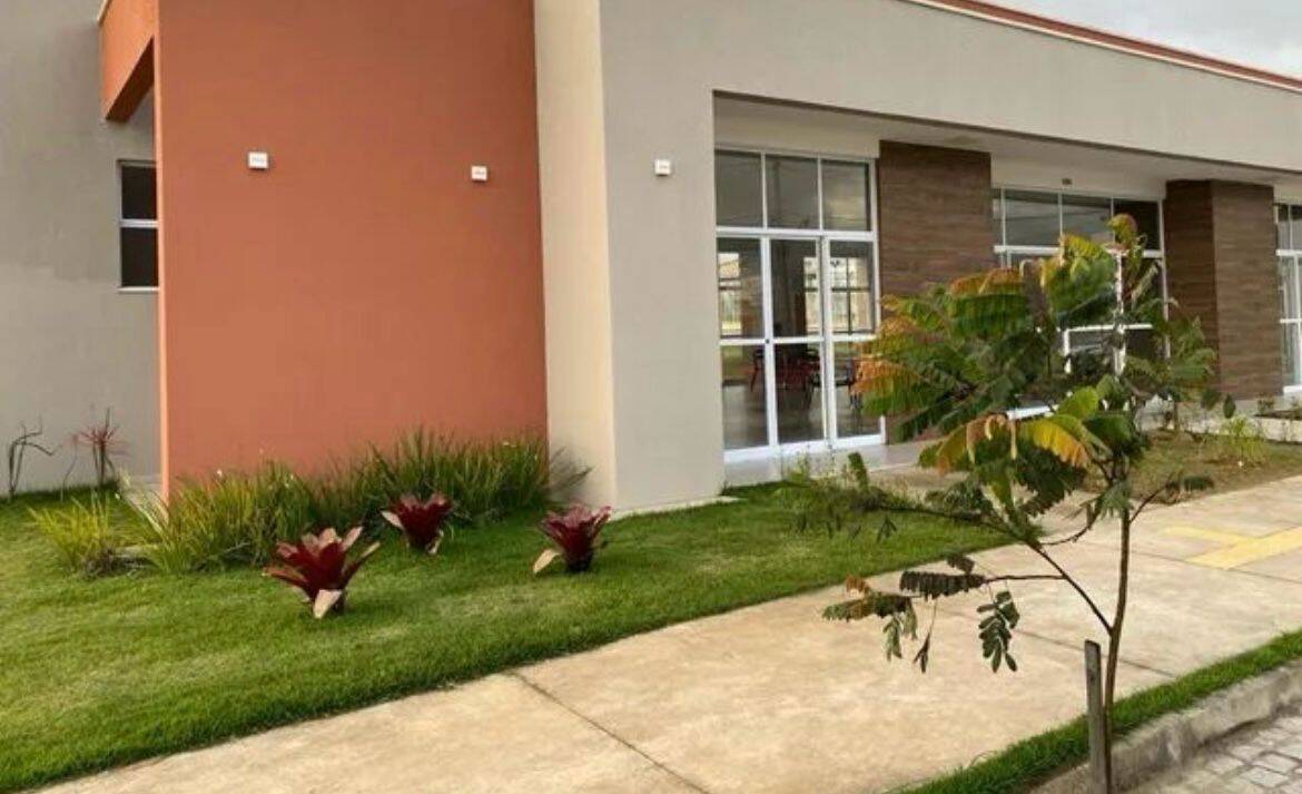 Casa à venda com 3 quartos, 60m² - Foto 12