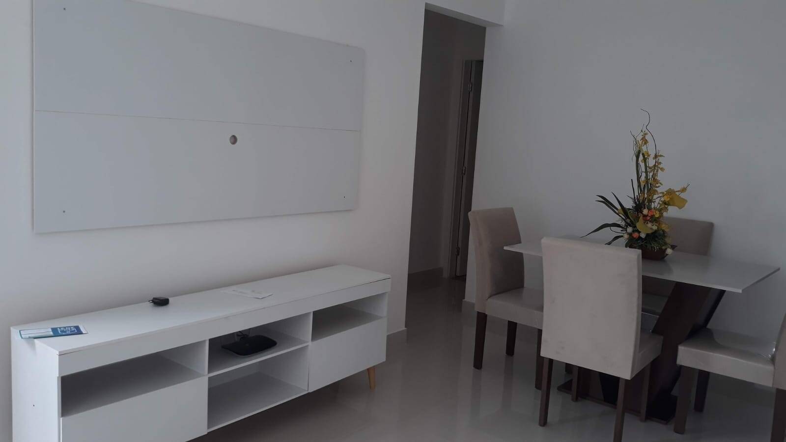 Casa à venda com 3 quartos, 66m² - Foto 3