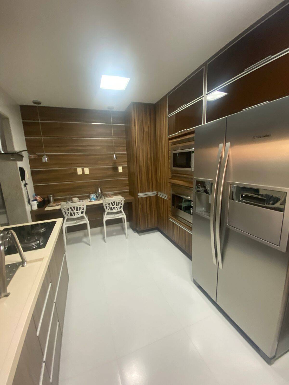 Apartamento à venda com 3 quartos, 174m² - Foto 6