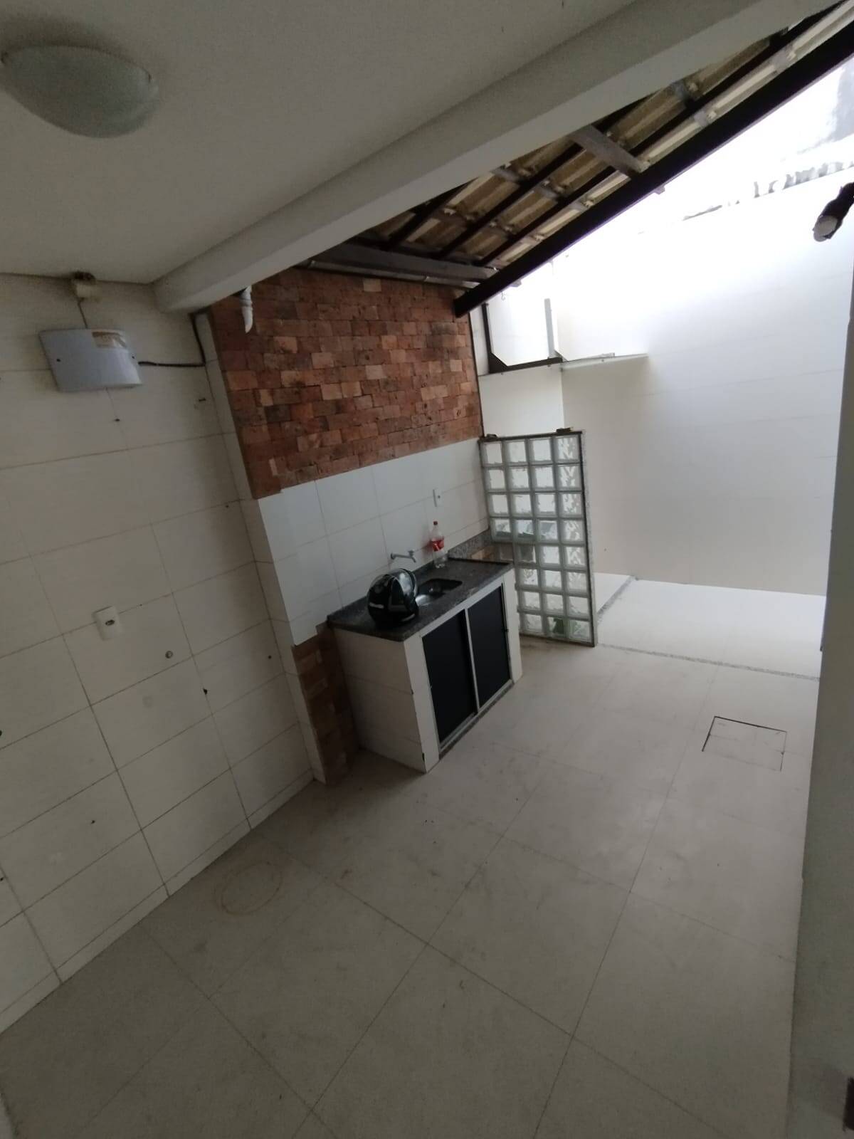 Casa à venda e aluguel com 3 quartos, 221m² - Foto 23