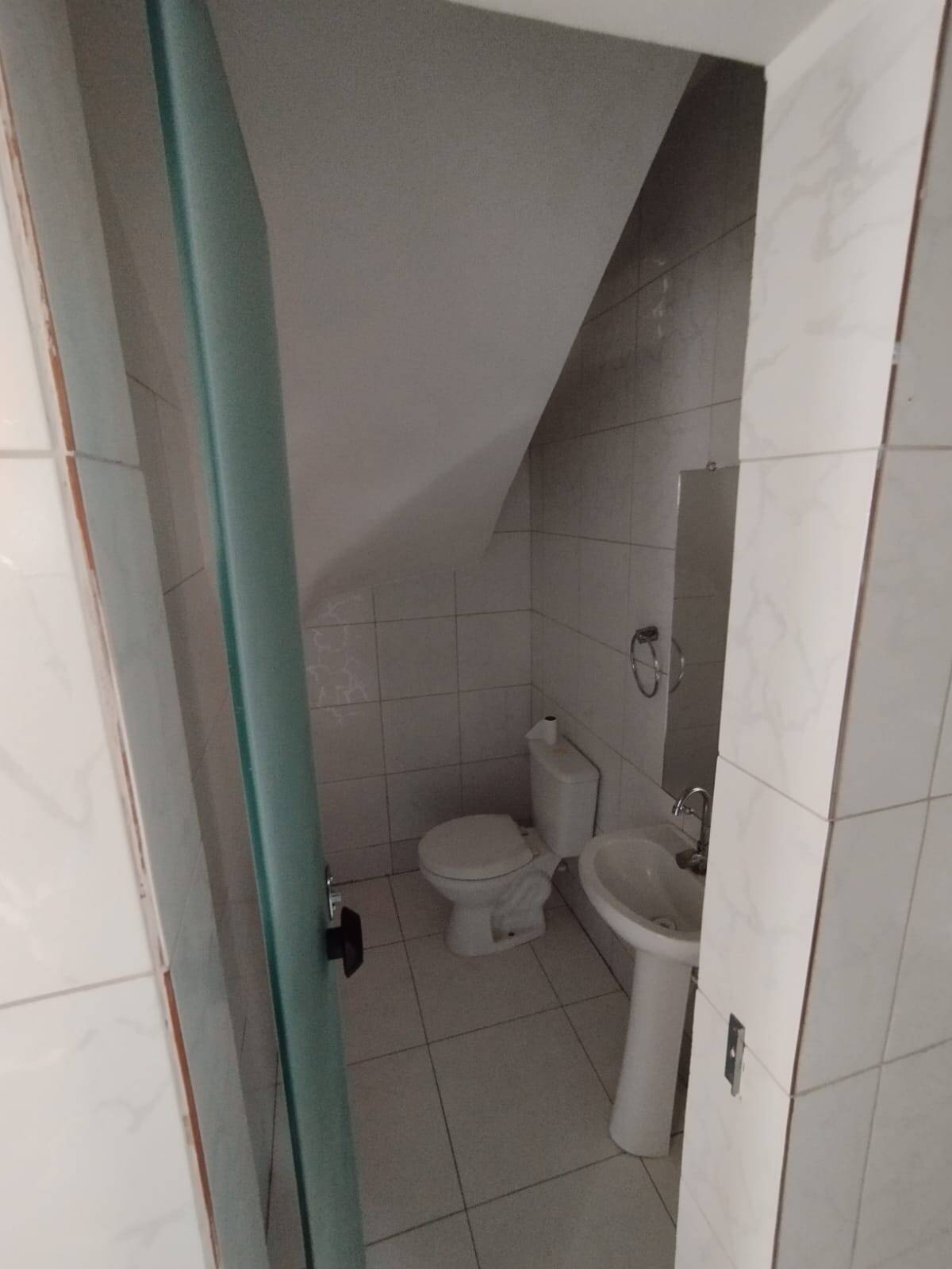 Casa à venda e aluguel com 3 quartos, 221m² - Foto 11