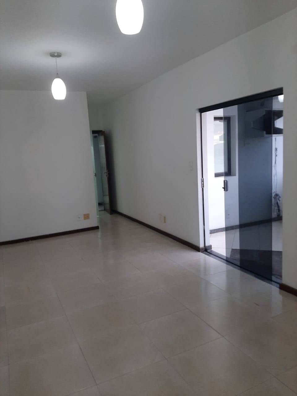 Apartamento à venda com 3 quartos, 102m² - Foto 4