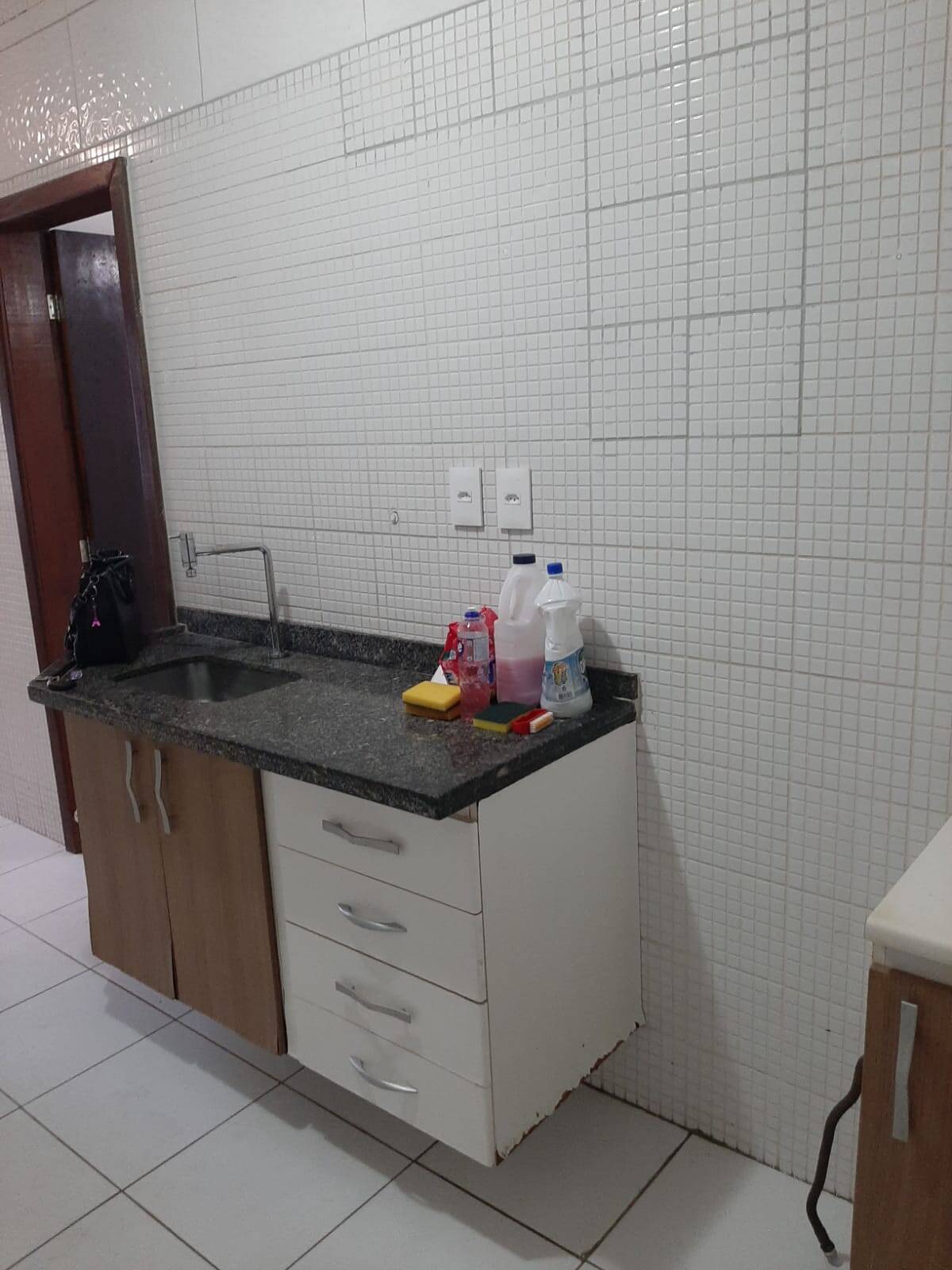 Apartamento à venda com 3 quartos, 102m² - Foto 8