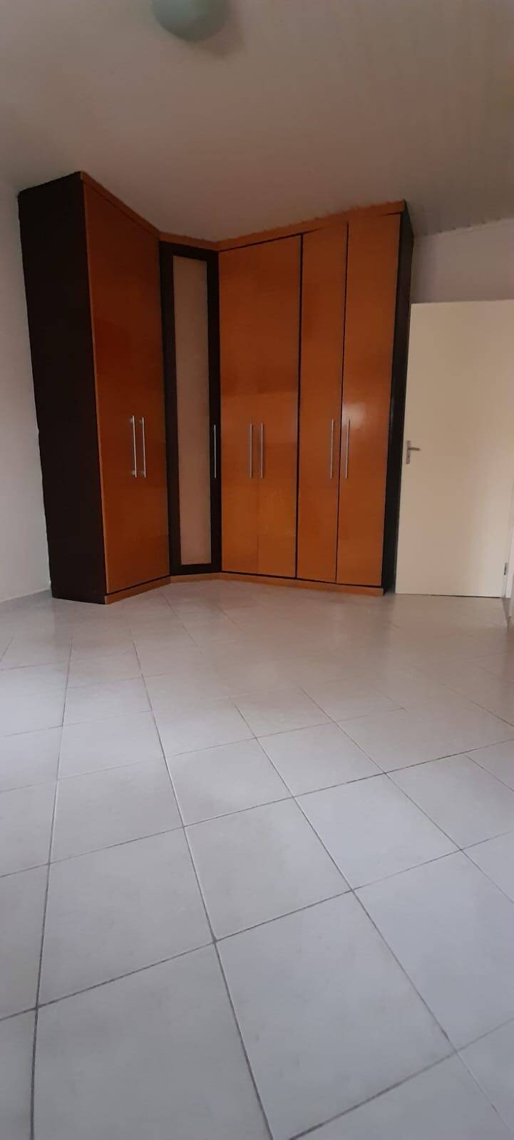 Casa à venda com 4 quartos, 200m² - Foto 9