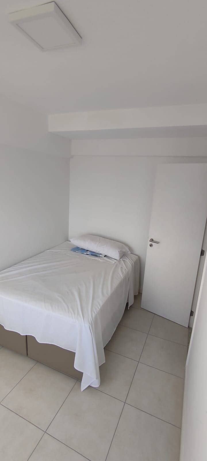 Apartamento à venda com 3 quartos - Foto 12