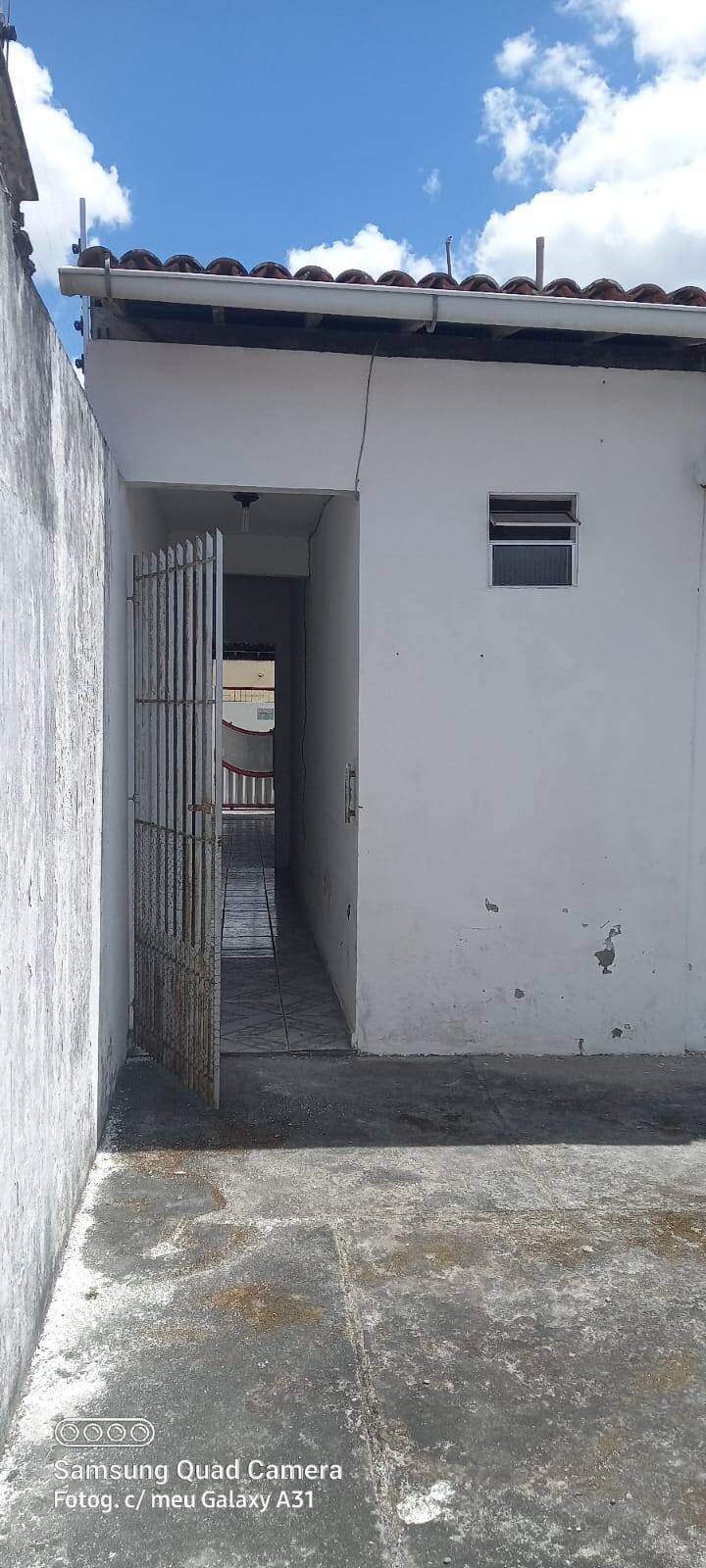 Casa à venda com 2 quartos, 200m² - Foto 17