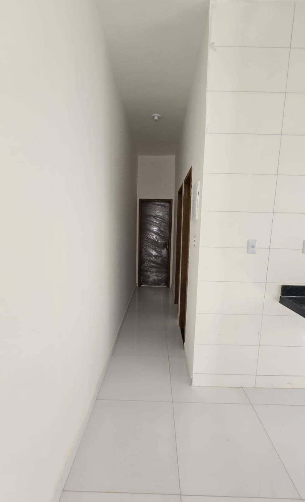 Casa à venda com 2 quartos, 54m² - Foto 5