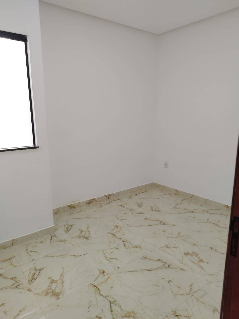 Casa à venda com 3 quartos, 87m² - Foto 13