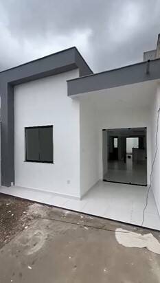 Casa à venda com 2 quartos, 68m² - Foto 2