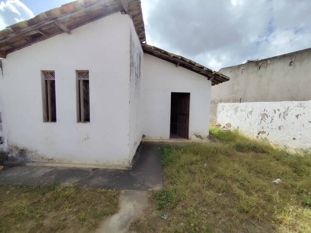 #3103 - Casa para Venda em Feira de Santana - BA - 2